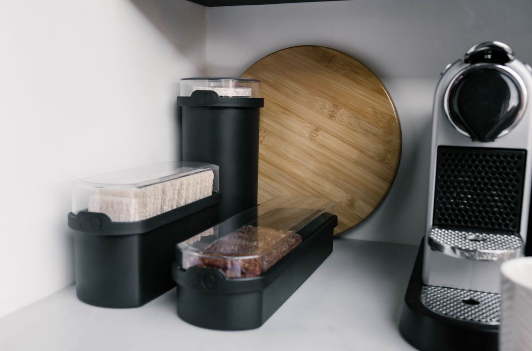 JQ Ontbijtset inclusief Beschuitbus, Ontbijtkoek en Cracker bewaardoos